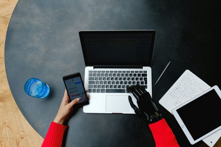 IA et QVCT : peut-on encore mesurer les conditions de travail sans parler d’intelligence artificielle ?